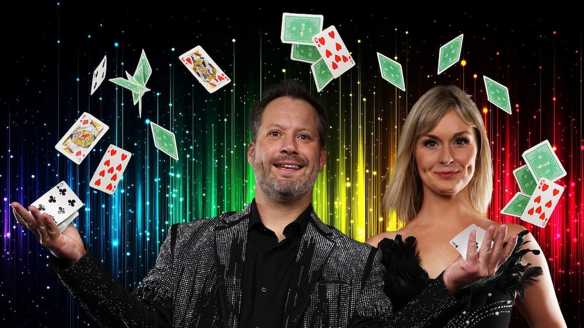 Farrell Dillon At The Magician's Room