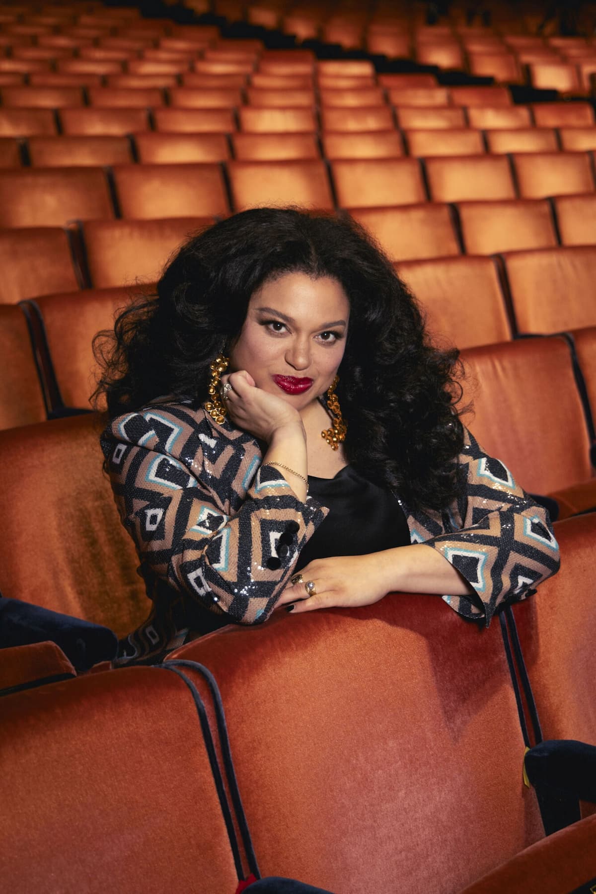 Michelle Buteau - Surviving & Thriving Tour
