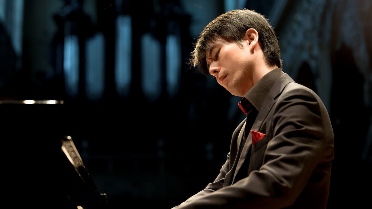 "Kotaro Fukuma, piano, Viaje sobre agua"