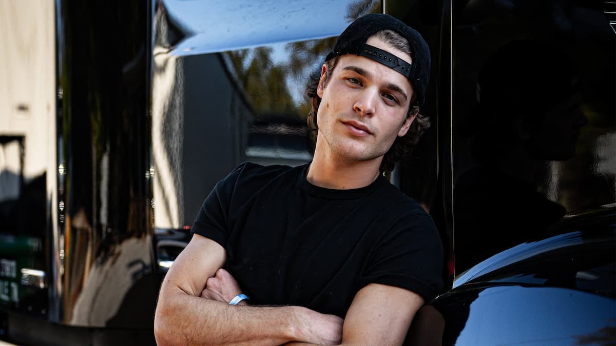 Max McNown: The Summer Vacation Tour