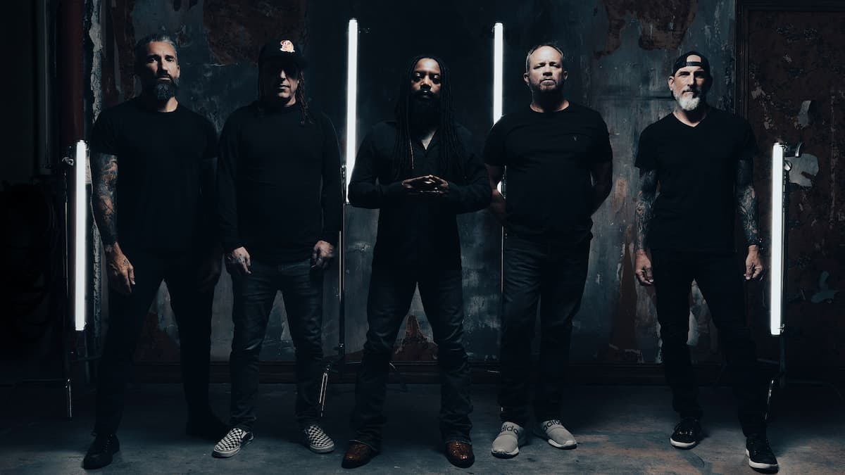 Sevendust & Theory Of A Deadman: The Dead/Seven Tour