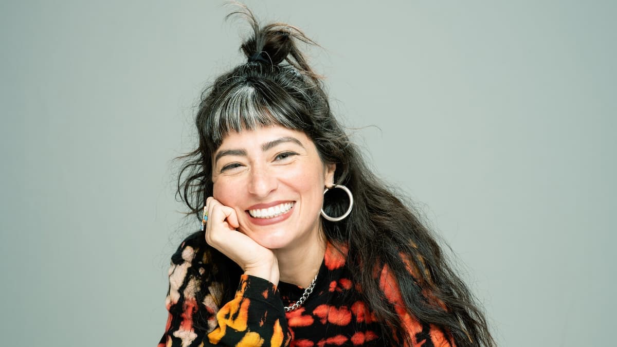 Melissa Villasenor w/ Wolves of Glendale
