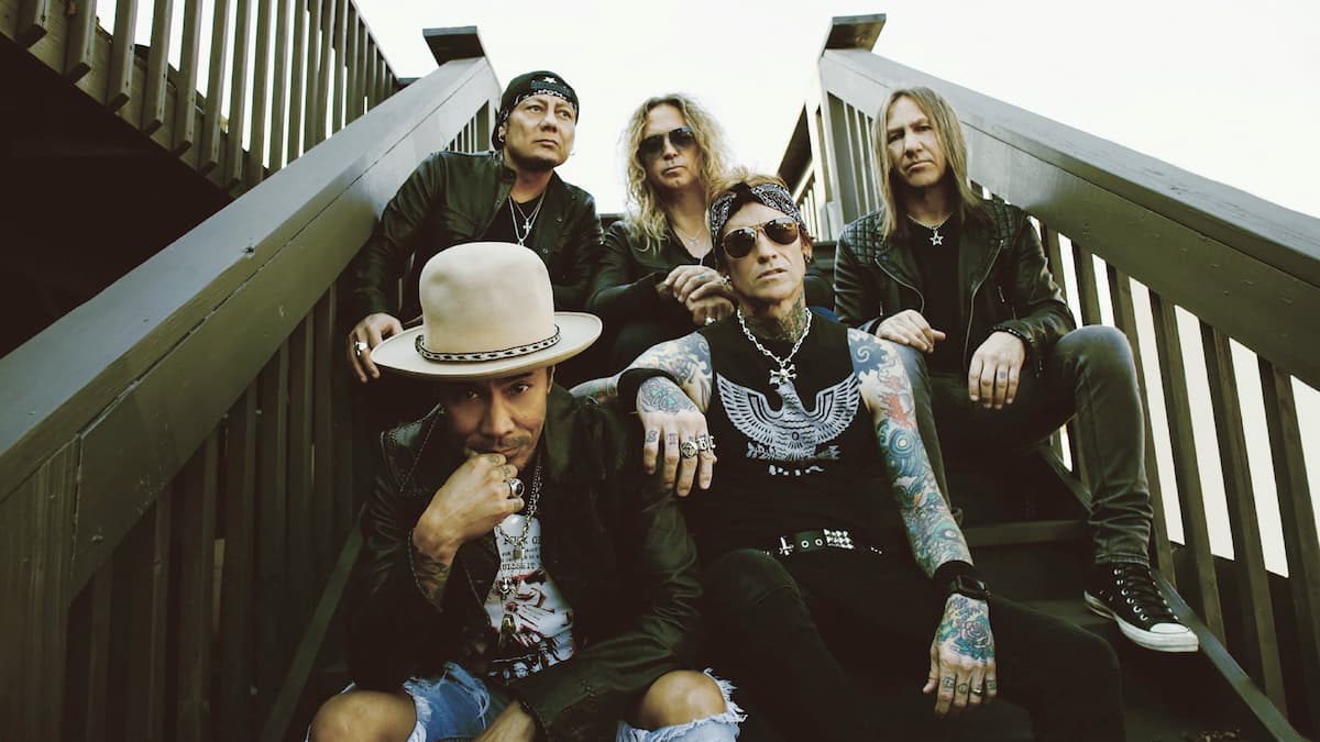 Buckcherry w/ Black Stone Cherry