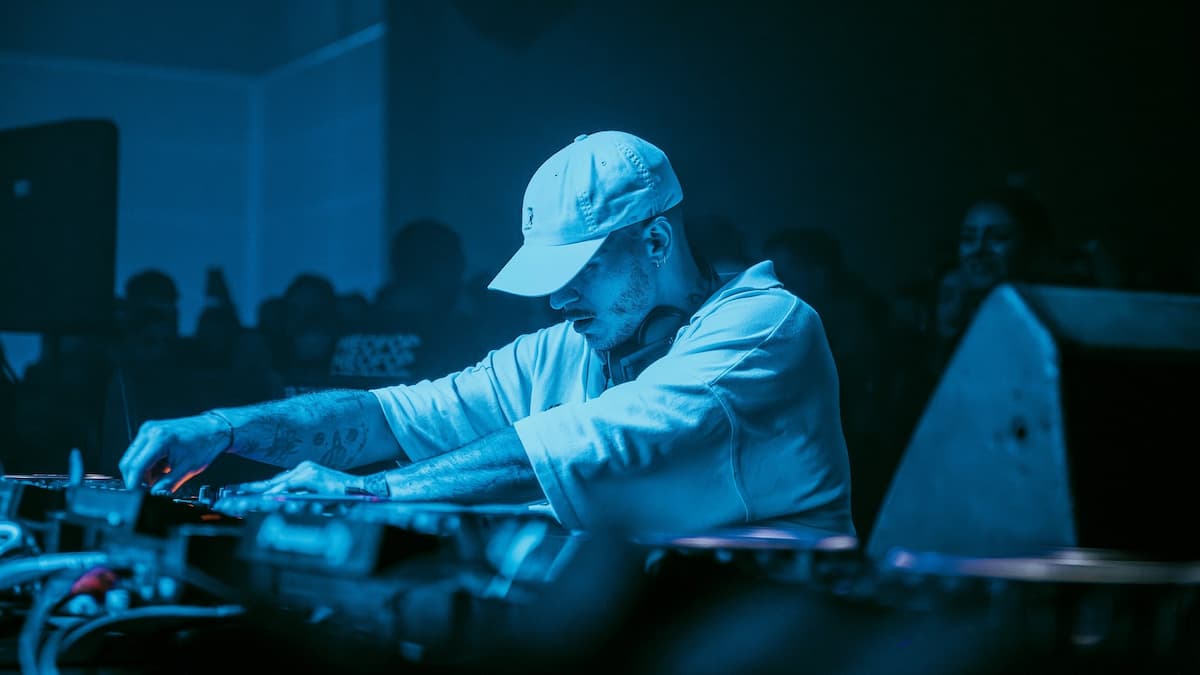 RESONANCE PRESENTS: NICO MORENO