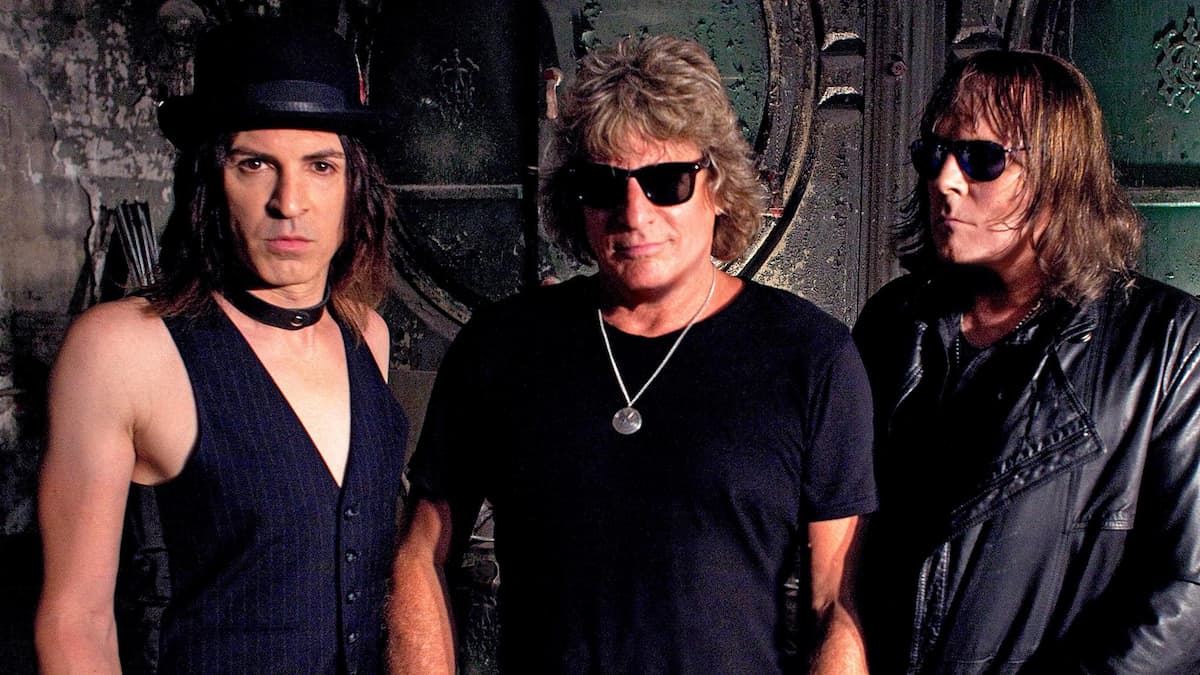 Dokken, Breaking Curfew, Out-Law