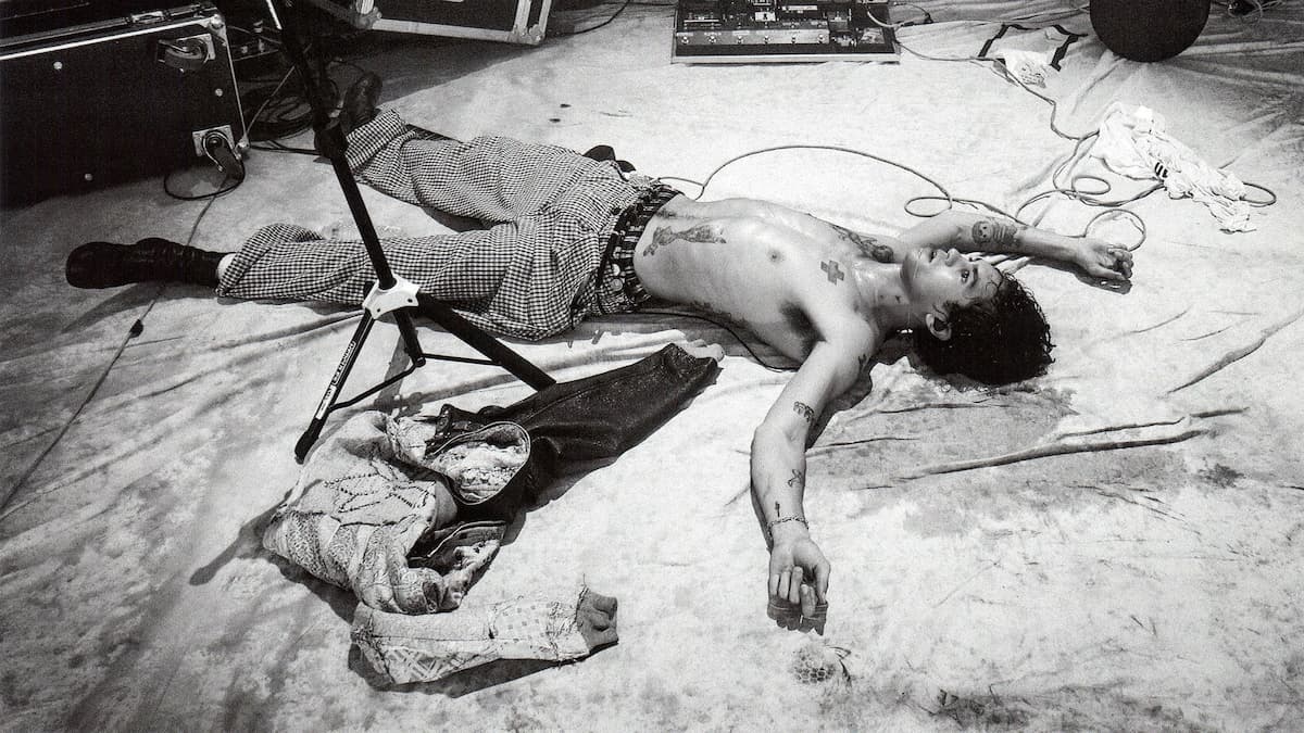 "Comedy Tragedy Parody" Dominic Fike in North America