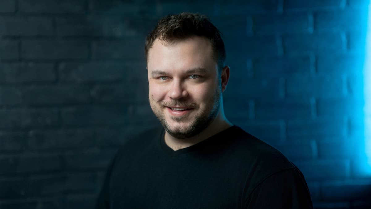 ROAR! Comedy: Ben Bankas
