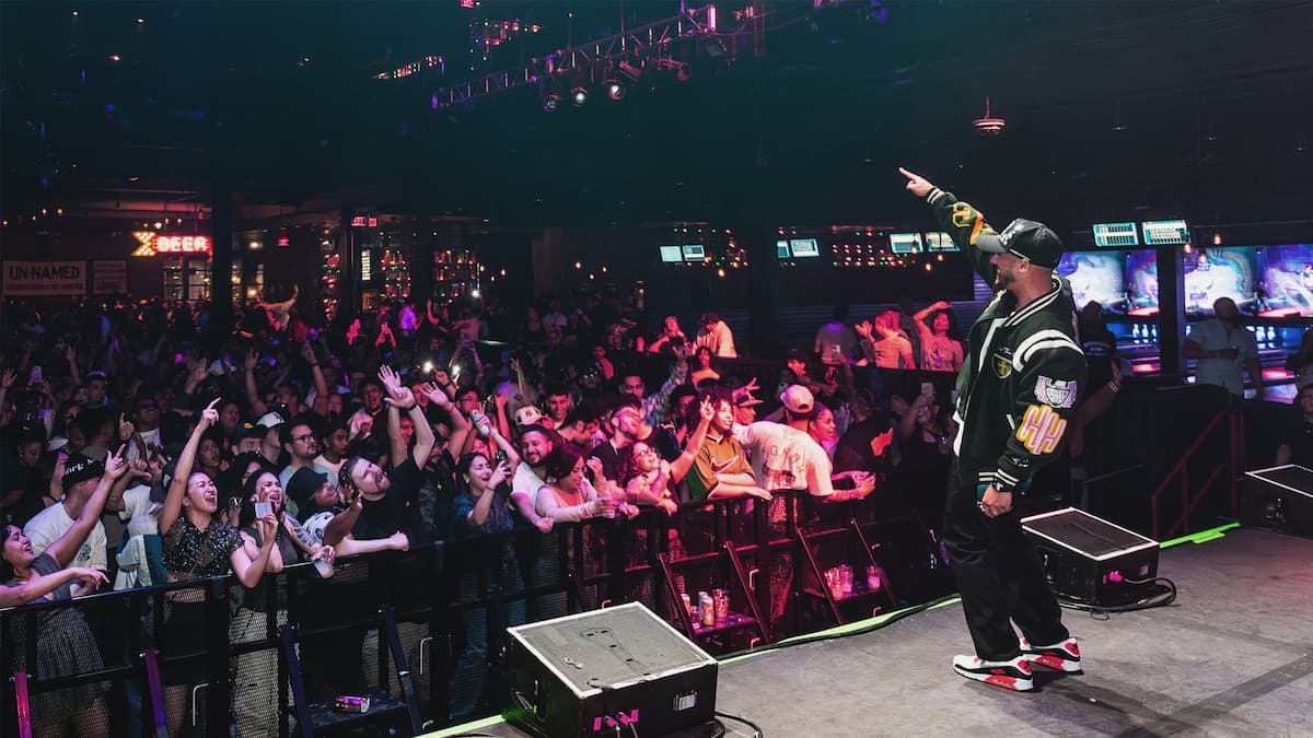 Cozy Worldwide: Throwback and Current R&B / Hip Hop Party - 21+ Event