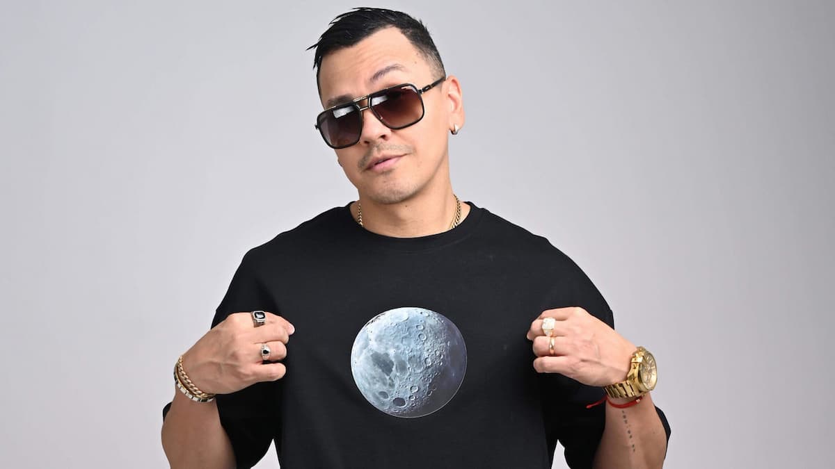 FLEX, LA FACTORÍA, MAKANO y JOSENID