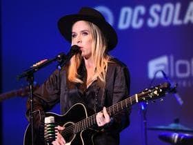 ZZ Ward