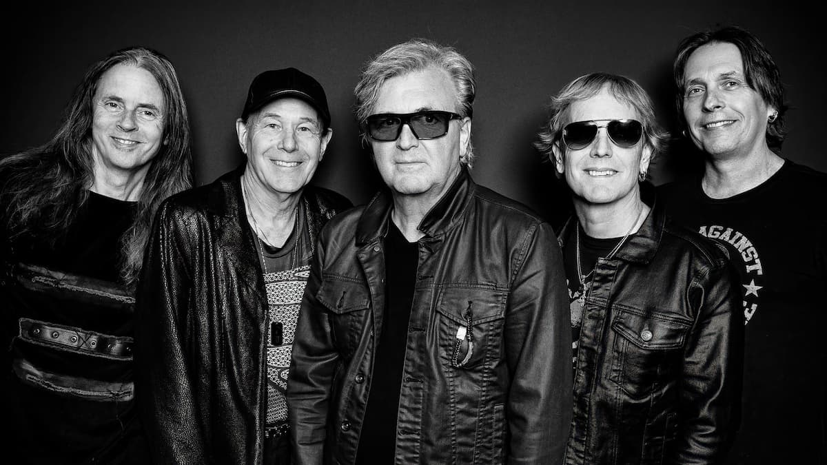 Honeymoon Suite
