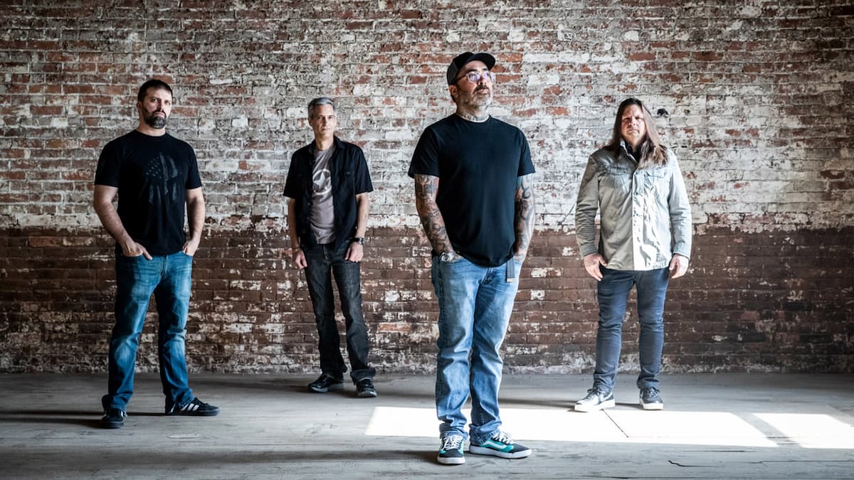 98 Rock presents Staind: Break The Cycle 25th Anniversary Tour