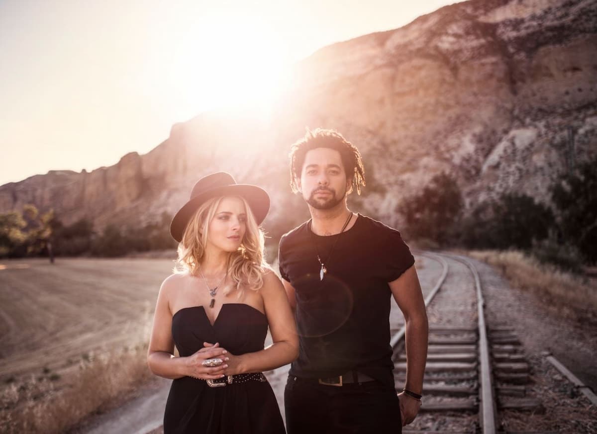 Live at Melbourne Hall: The Shires, Ward Thomas, Catherine McGrath, Minna