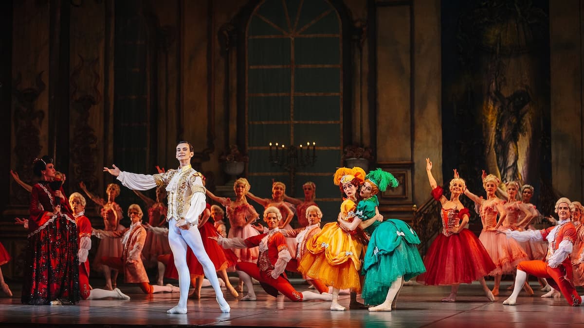 Swan Lake w/ United European Ballet Company