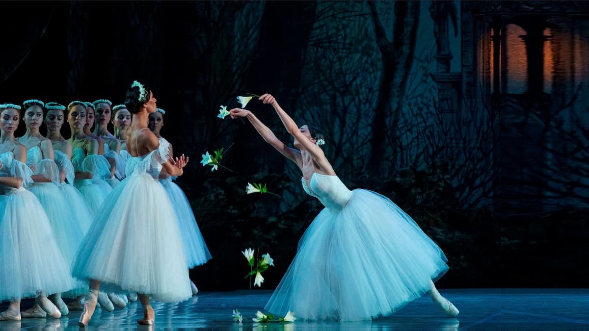 Giselle w/ Shanghai Ballet