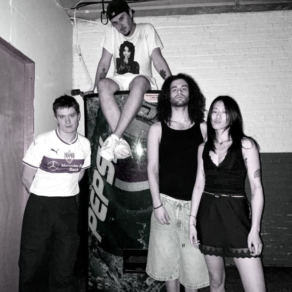 Little HEADbutt Presents: Hoverboard, French Inhaler (cassette release) and abolishvictory!