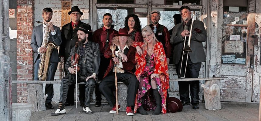 Squirrel Nut Zippers - Christmas Caravan