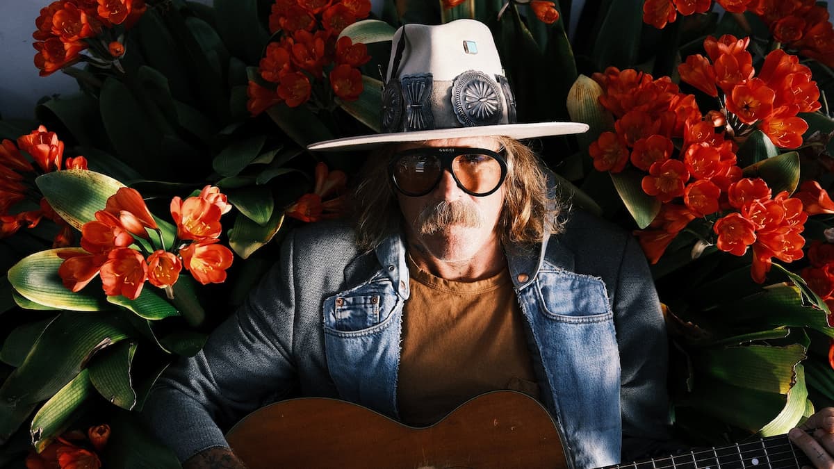 Donavon Frankenreiter + The Band Of Heathens - Rolling Together Revue