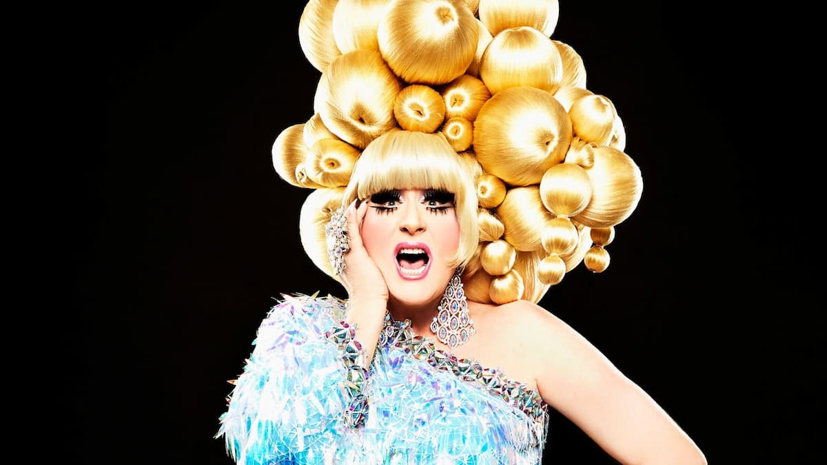 LADY BUNNY: BUNNY BUTCHERS BROADWAY (Drag Icon, Comedienne)