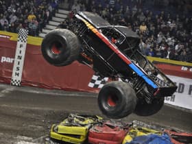 Tractor and Truck Pull