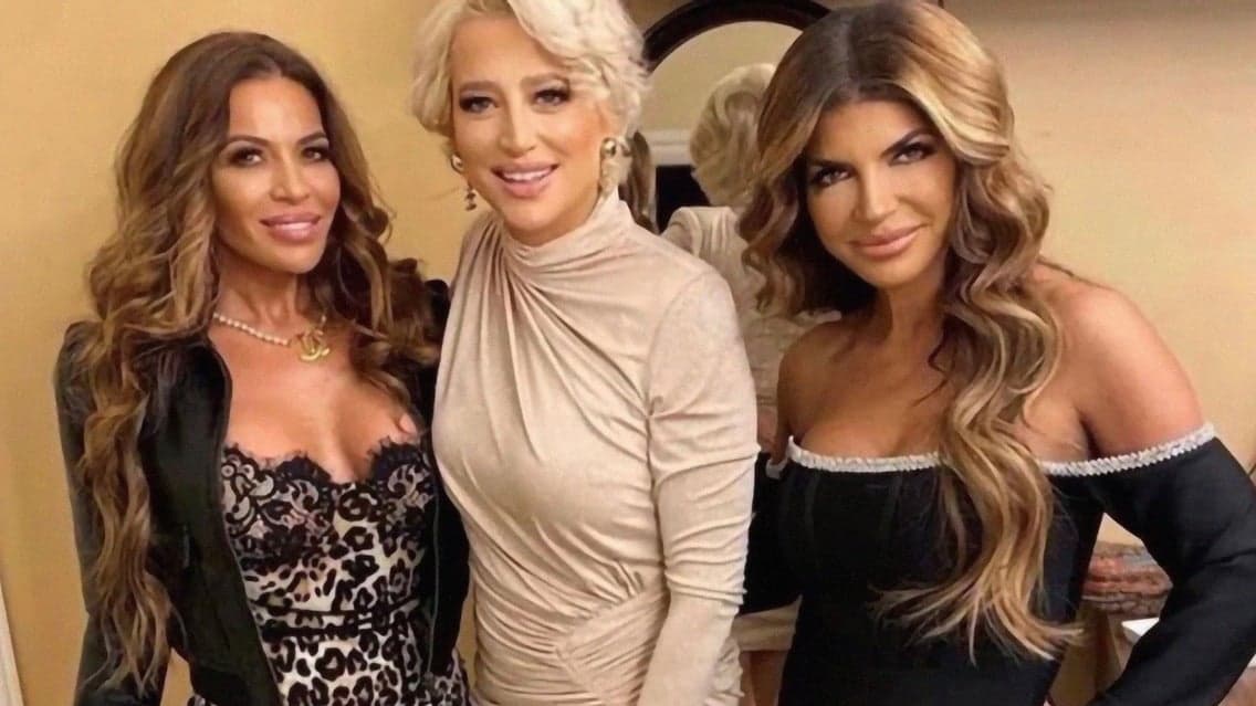 An Evening with the Celebrity Housewives